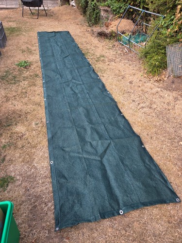 Green balcony privacy mesh - balcony,